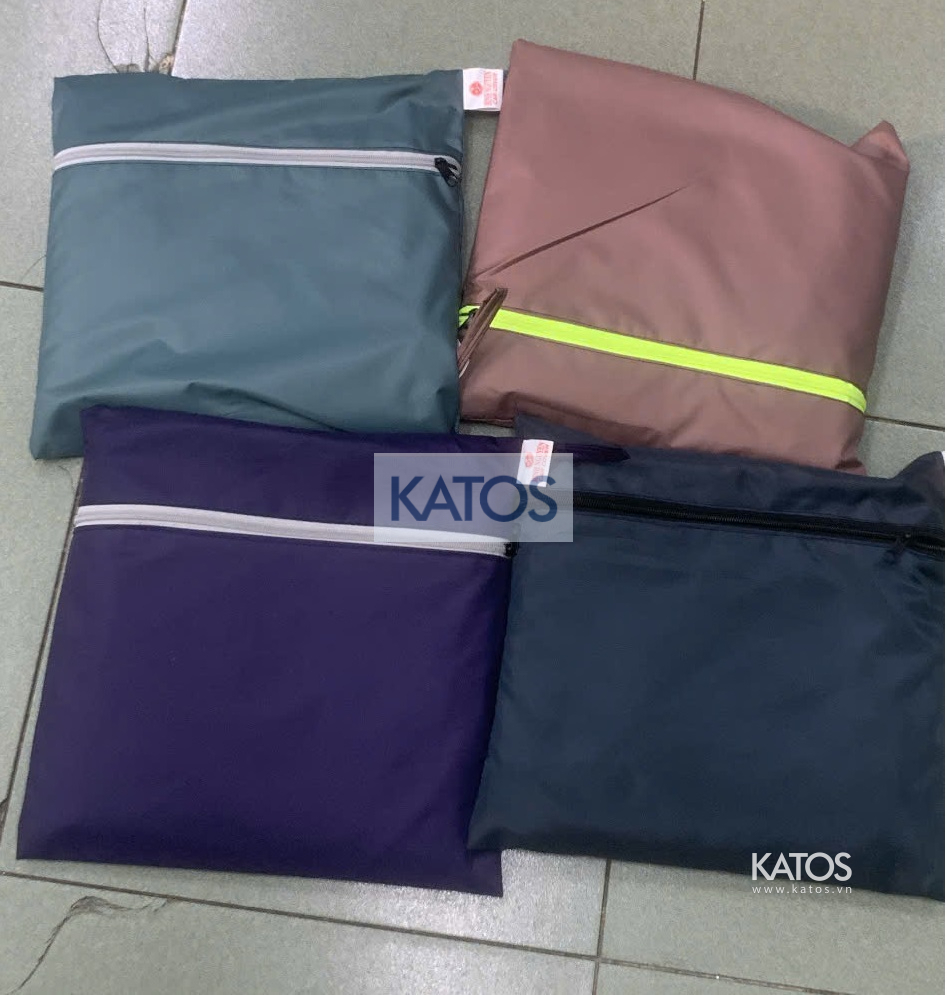 &aacute;o tr&ugrave;m xe &ocirc; t&ocirc; vải d&ugrave;